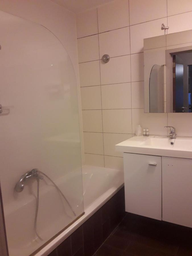 Hotel La Louve La Louviere Ngoại thất bức ảnh