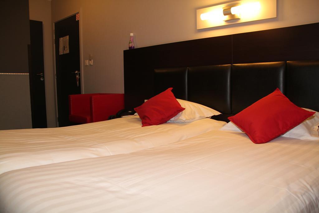Hotel La Louve La Louviere Ngoại thất bức ảnh