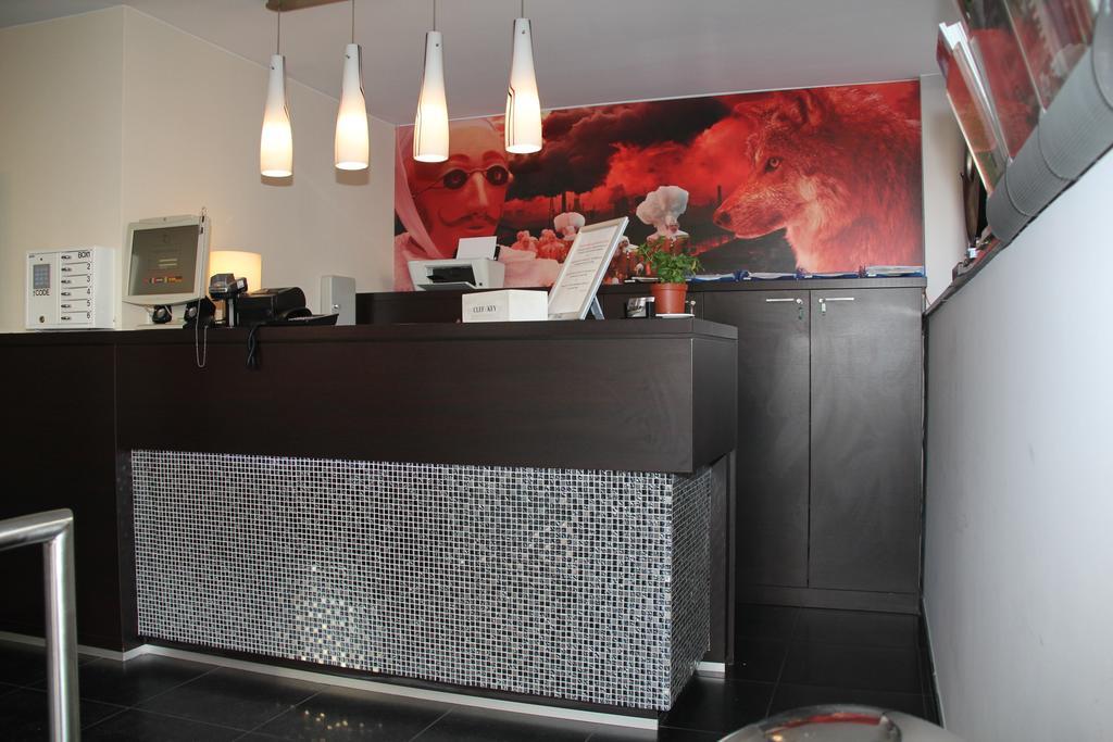 Hotel La Louve La Louviere Ngoại thất bức ảnh
